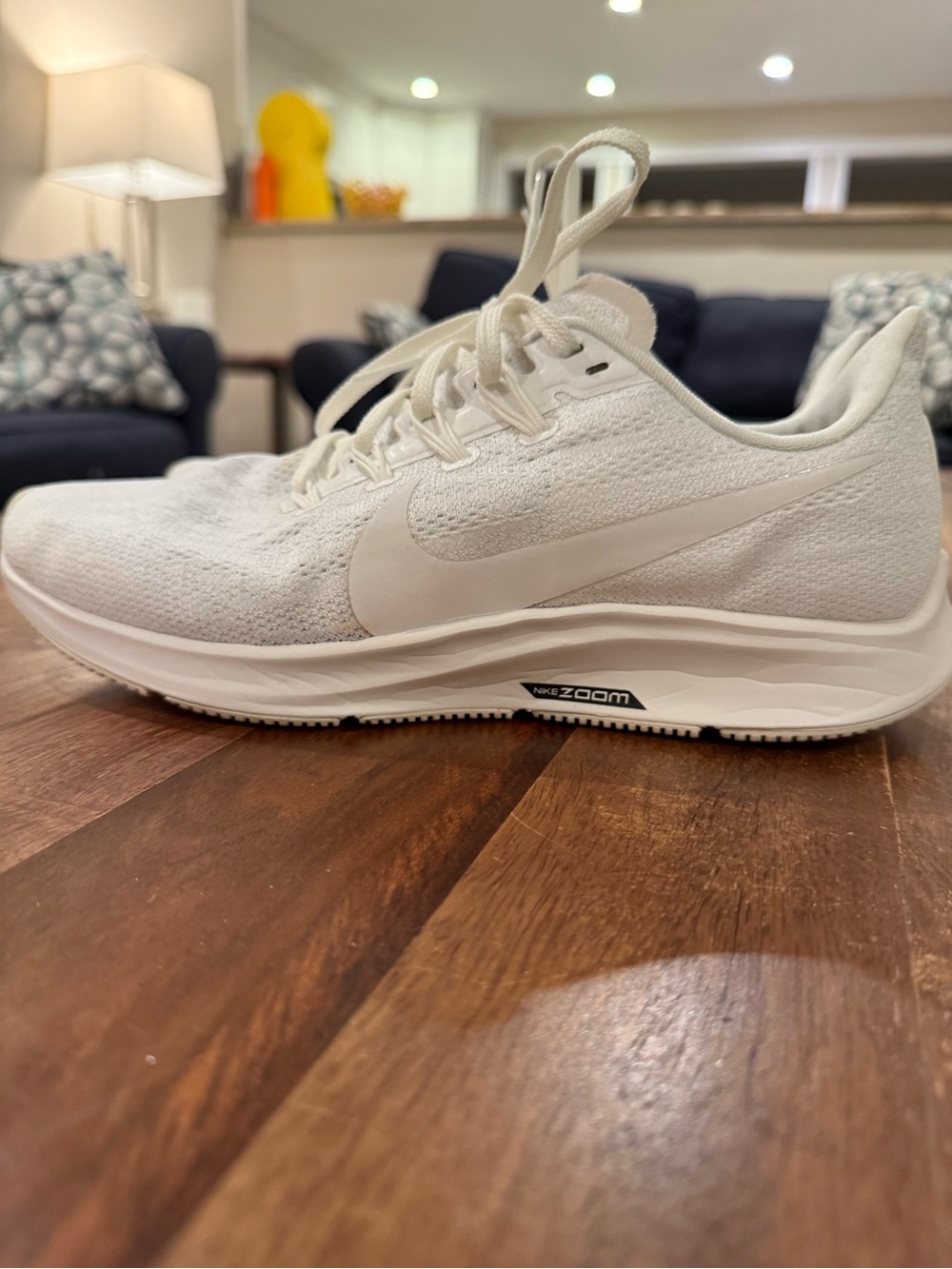 Nike Women's White Athletic Running Shoes pegasus 36 size 9 womens
